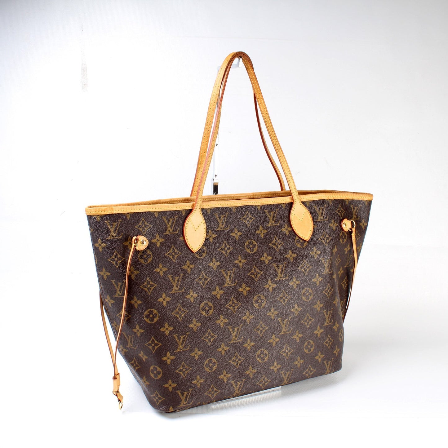 Neverfull MM Monogram