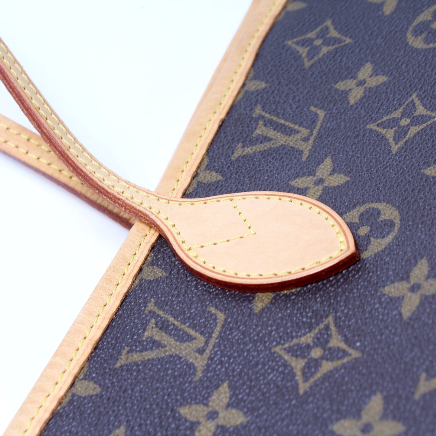 Neverfull MM Monogram