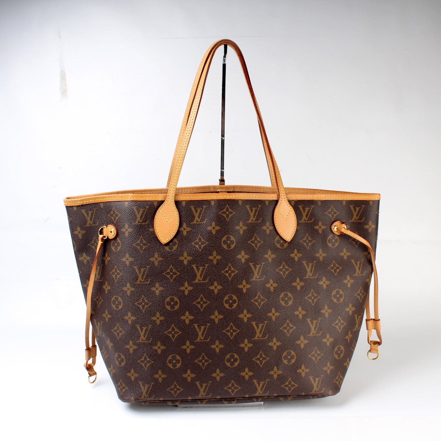 Neverfull MM Monogram