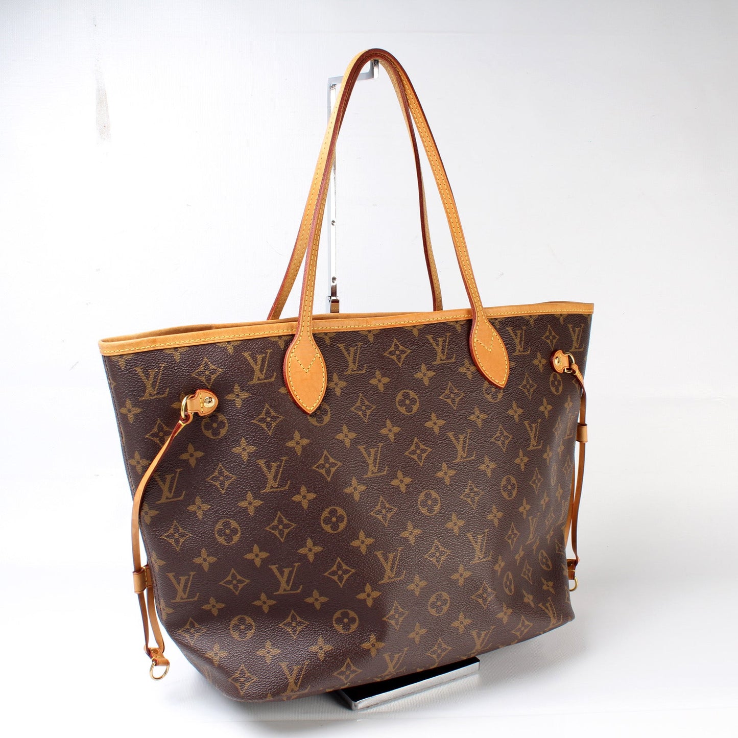 Neverfull MM Monogram