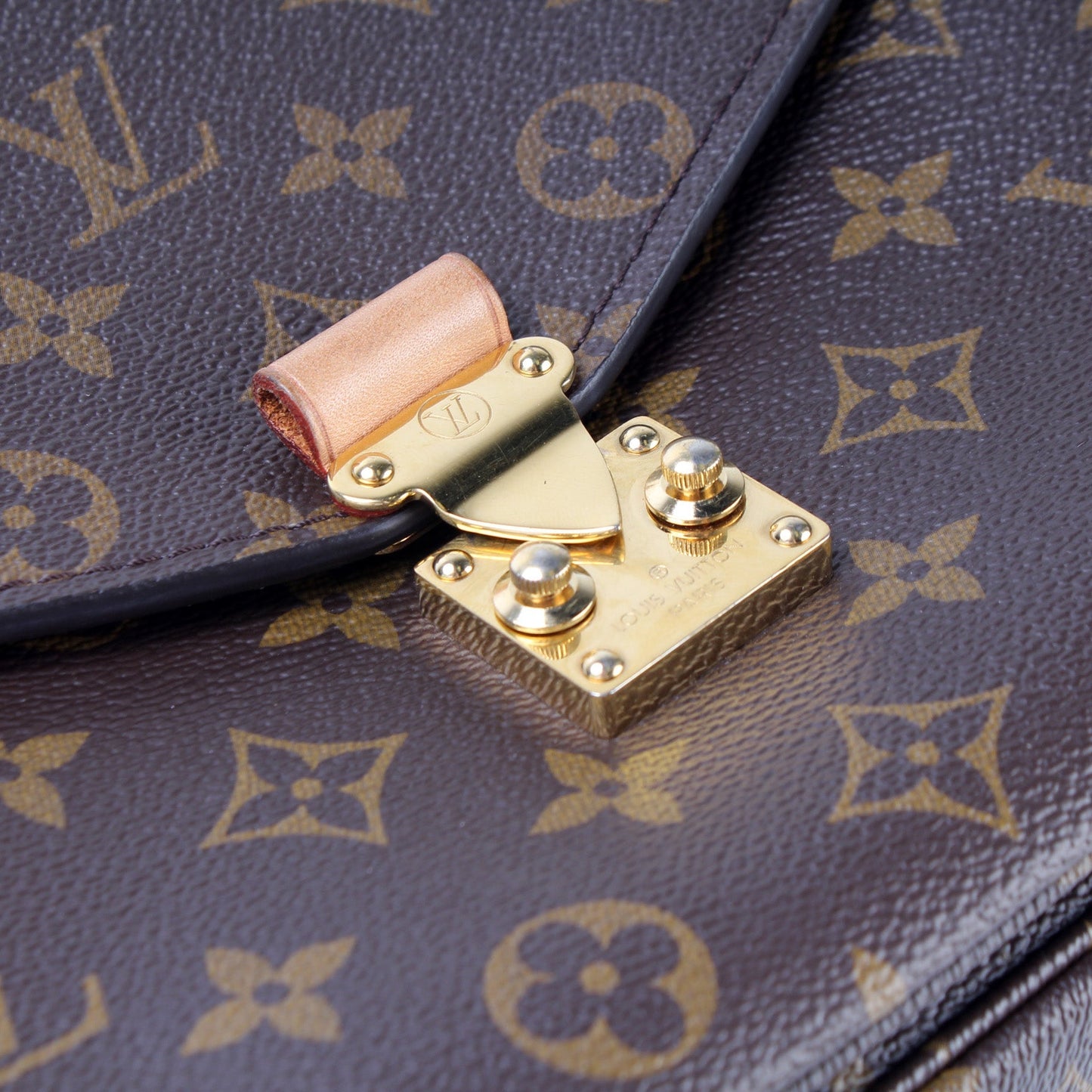 Pochette Metis Monogram