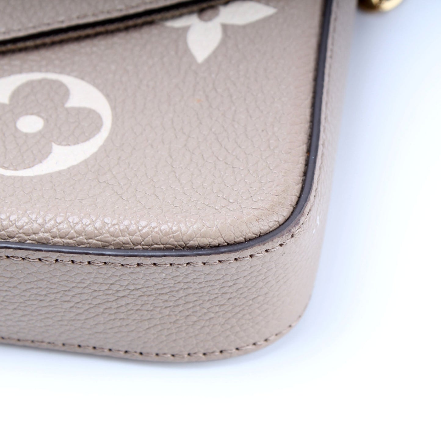 Pochette Felicie Empreinte Giant Monogram