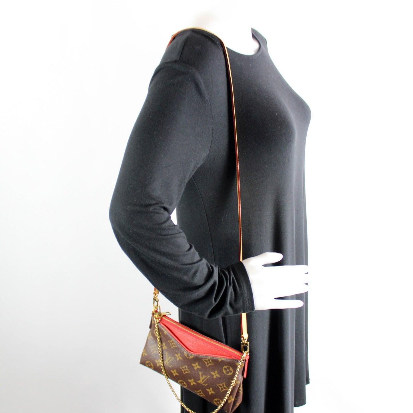 Pallas Clutch Monogram