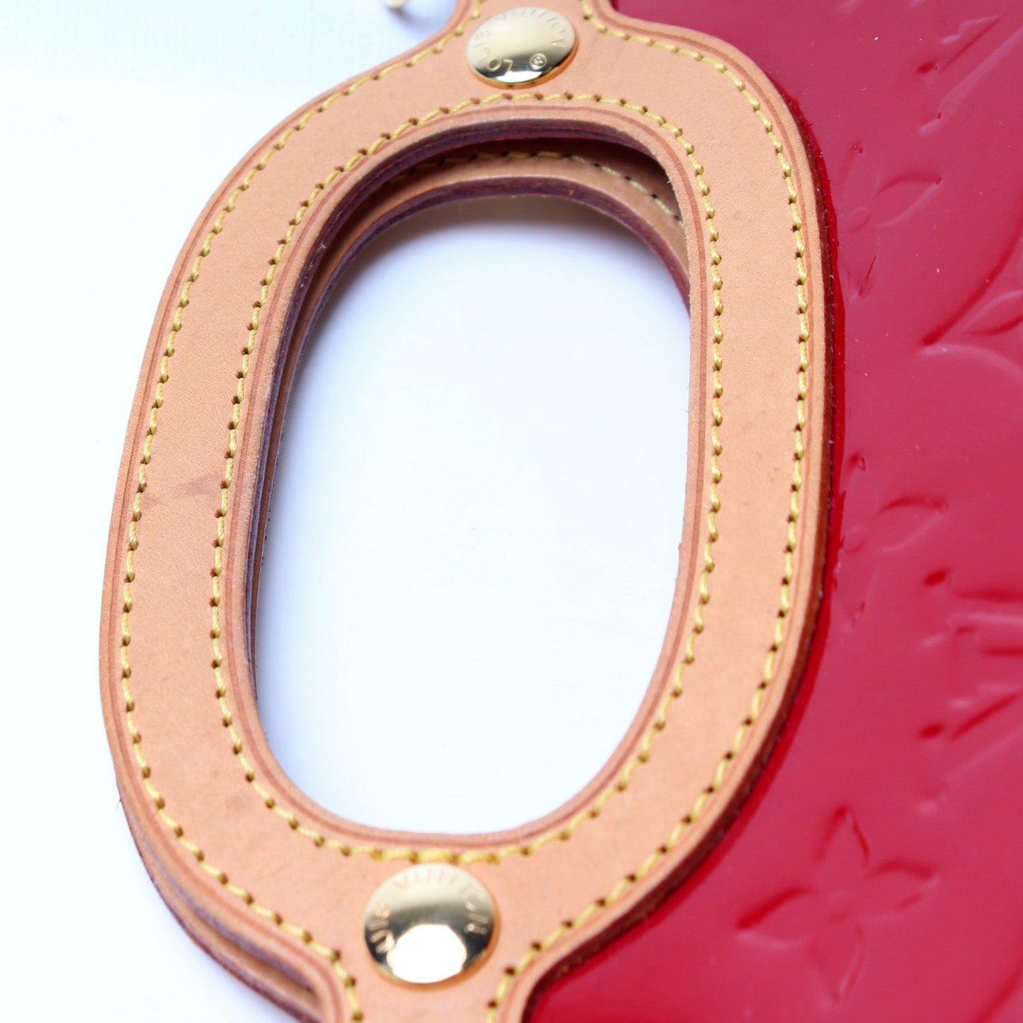 Roxbury Drive Vernis