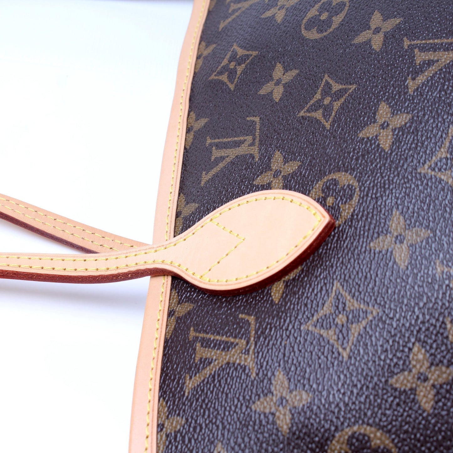 Neverfull MM Monogram