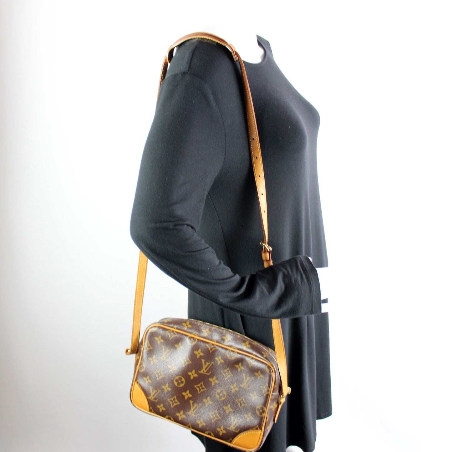 Trocadero 27 Monogram