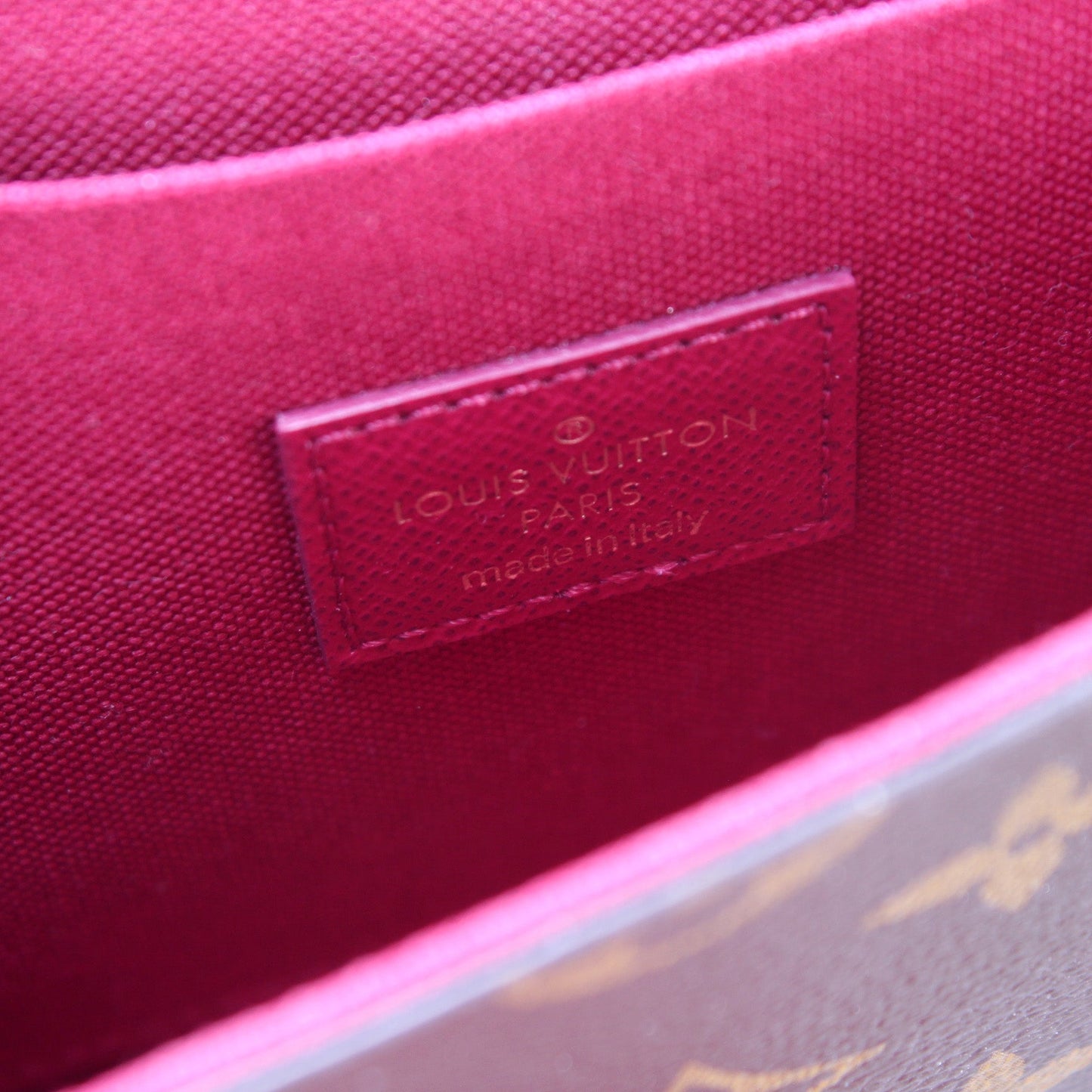 Pochette Felicie Monogram