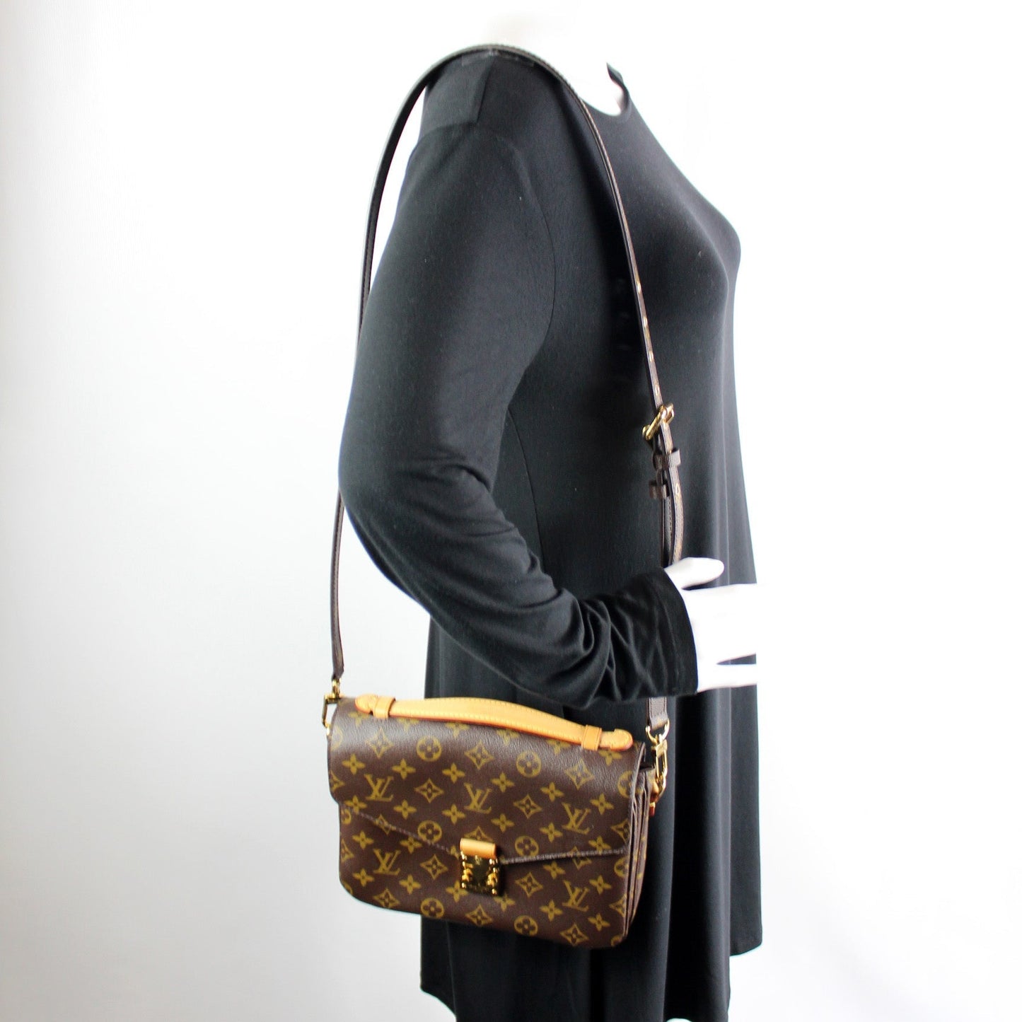 Pochette Metis Monogram