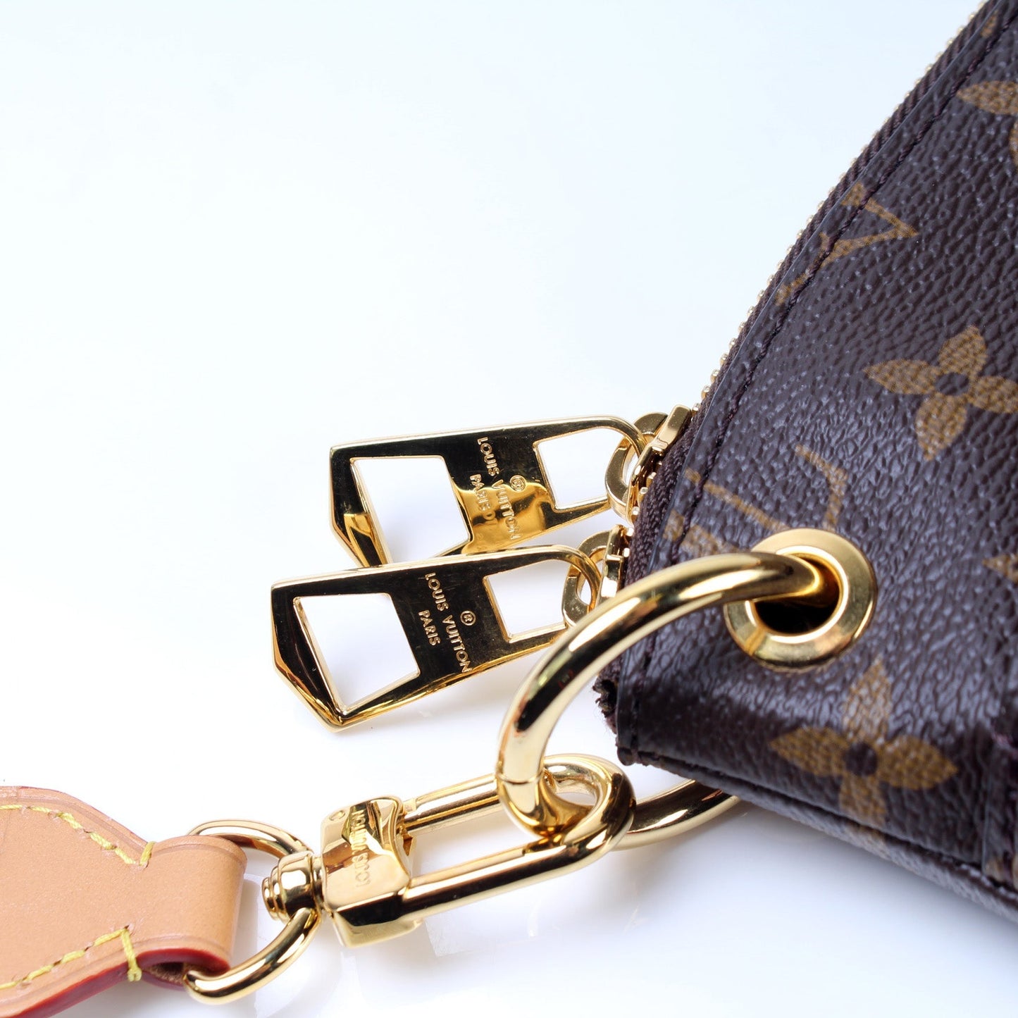 Odeon MM NM Monogram