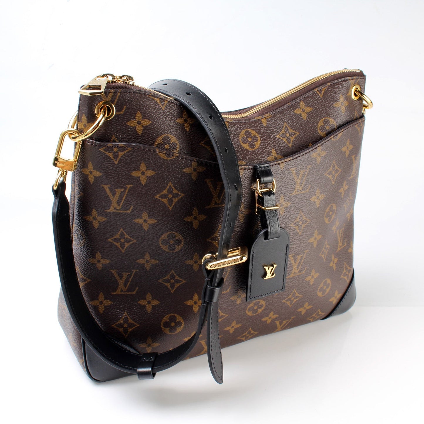 Odeon NM MM Monogram