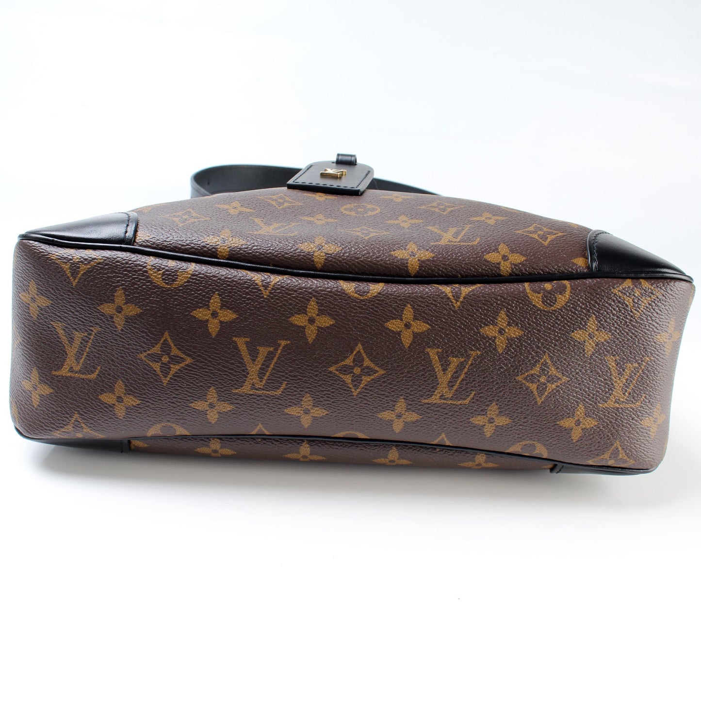 Odeon NM MM Monogram