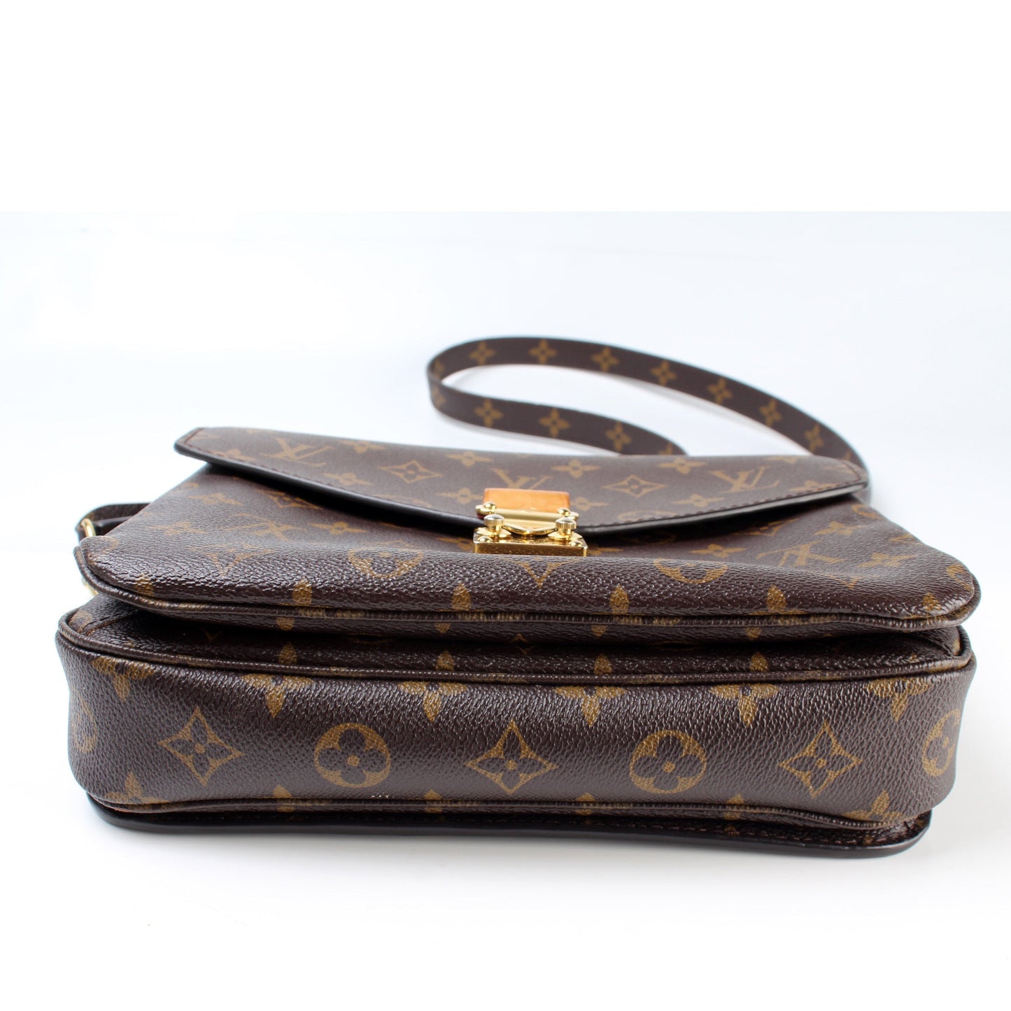 Pochette Metis Monogram