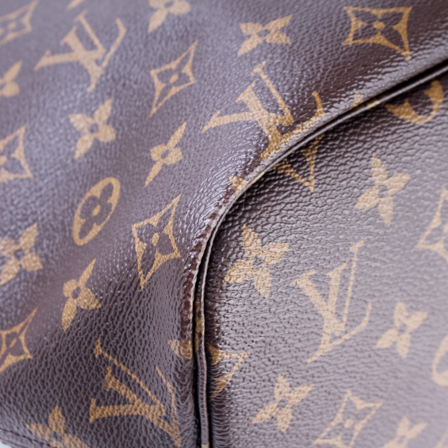 Neverfull MM W/ Wallet Monogram