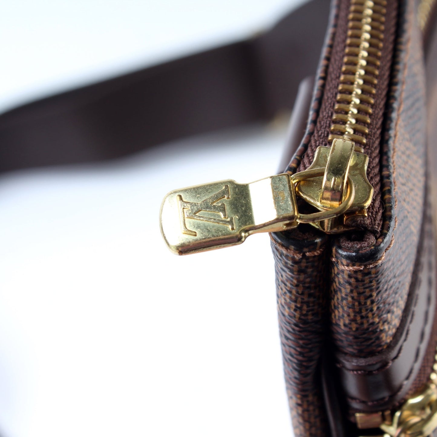 Pochette Bosphore Damier Ebene