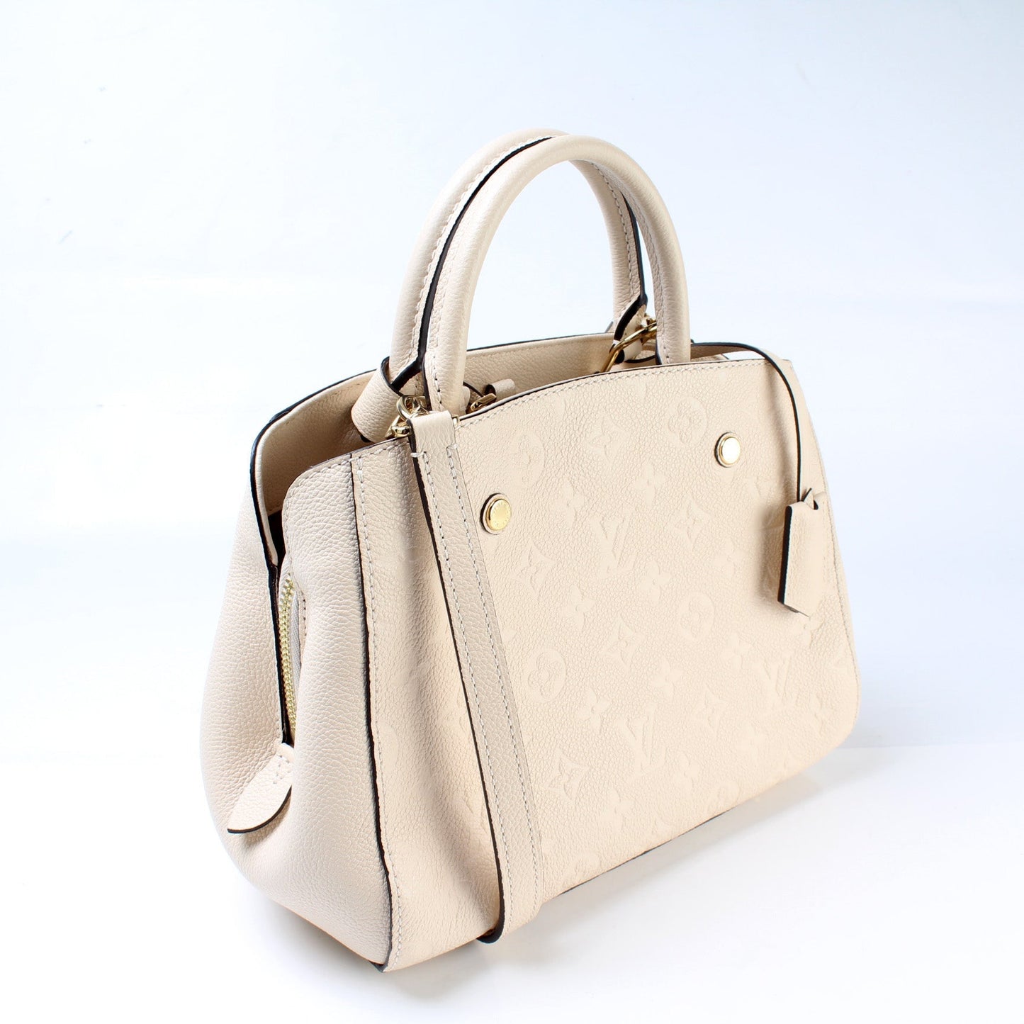 Montaigne BB Empreinte