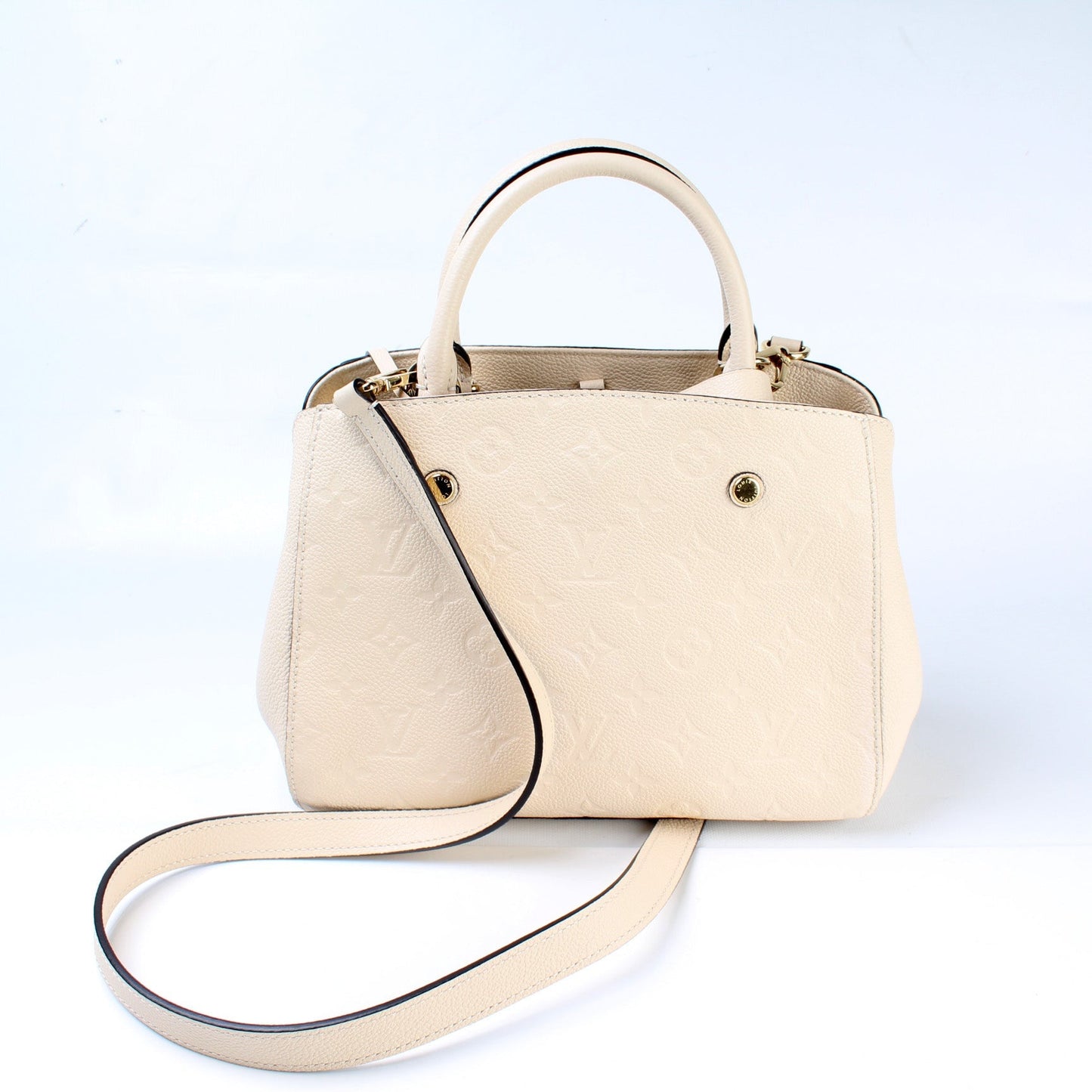 Montaigne BB Empreinte