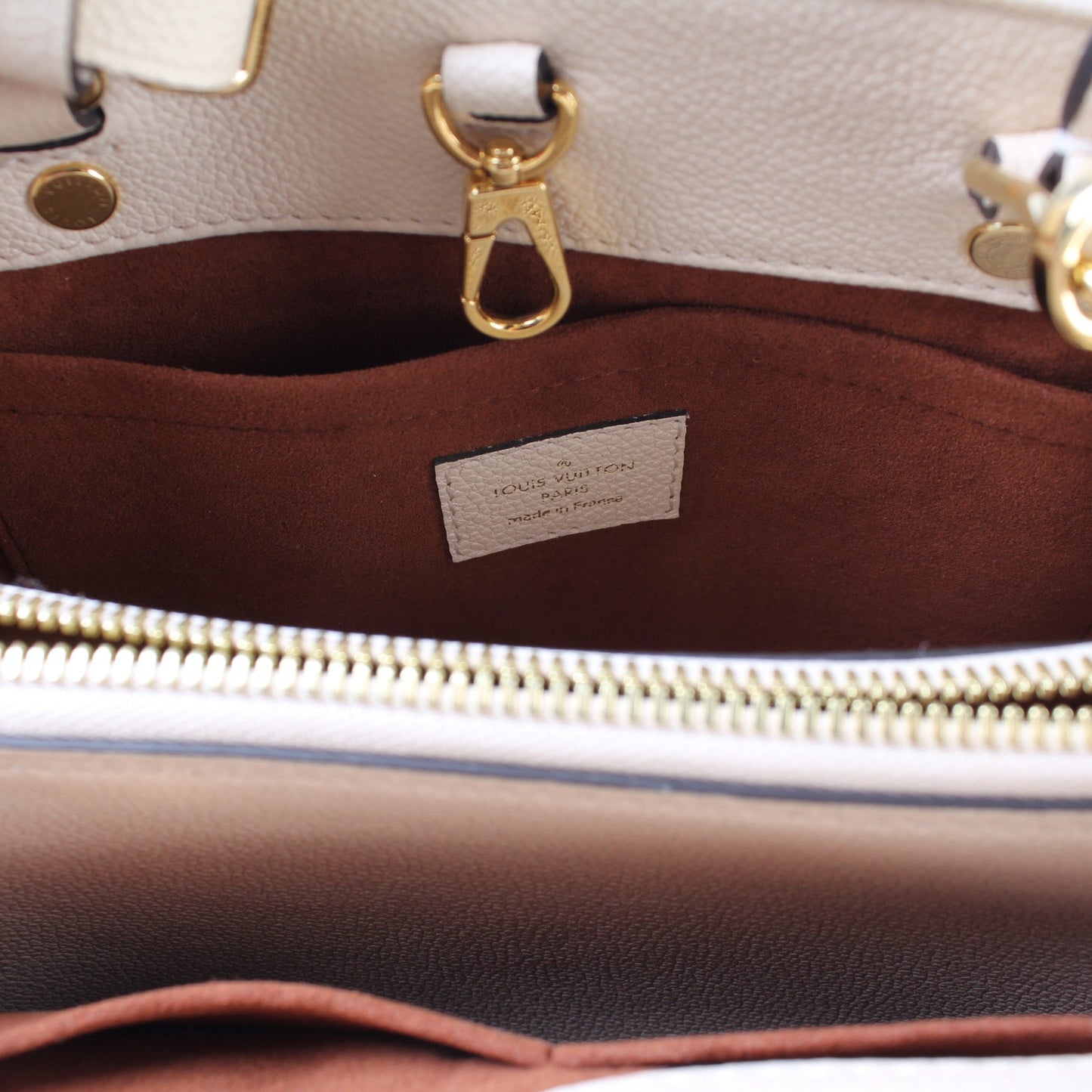 Montaigne BB Empreinte