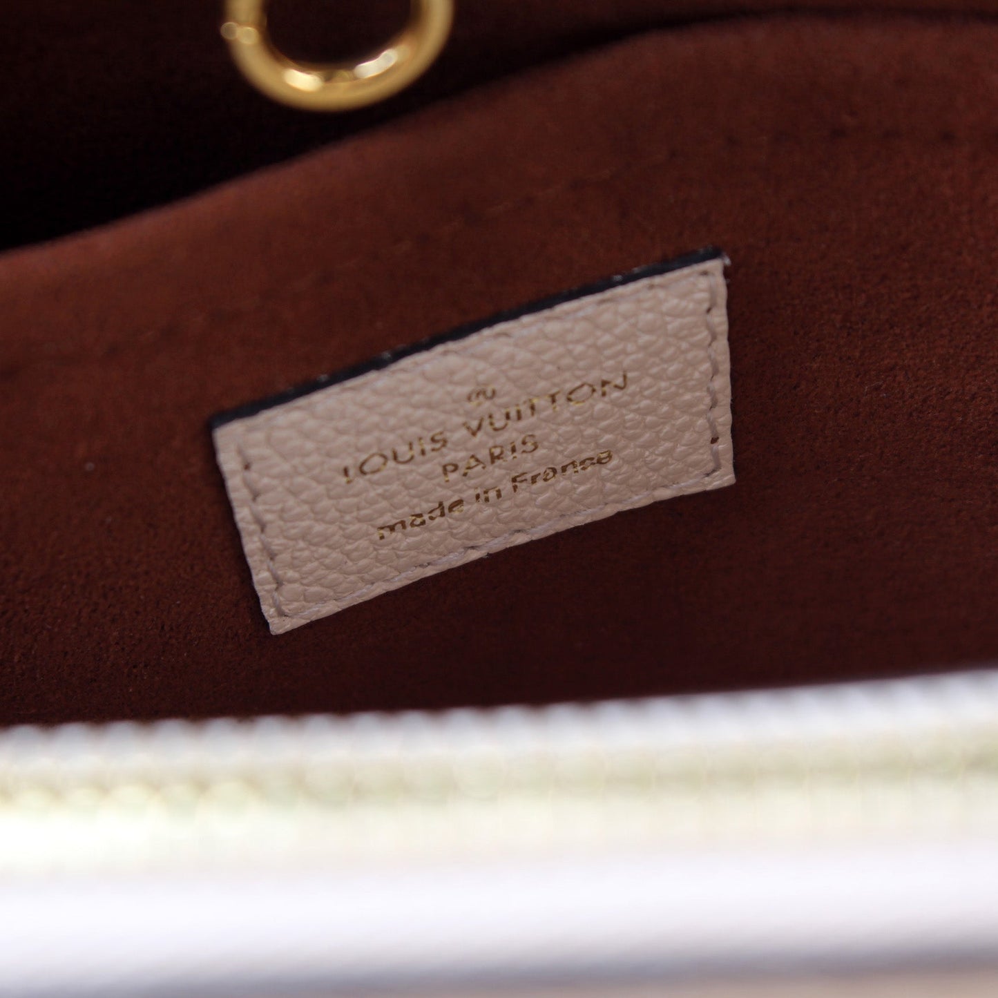 Montaigne BB Empreinte