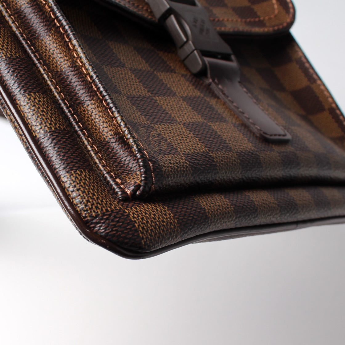 Pochette Melville Damier Ebene