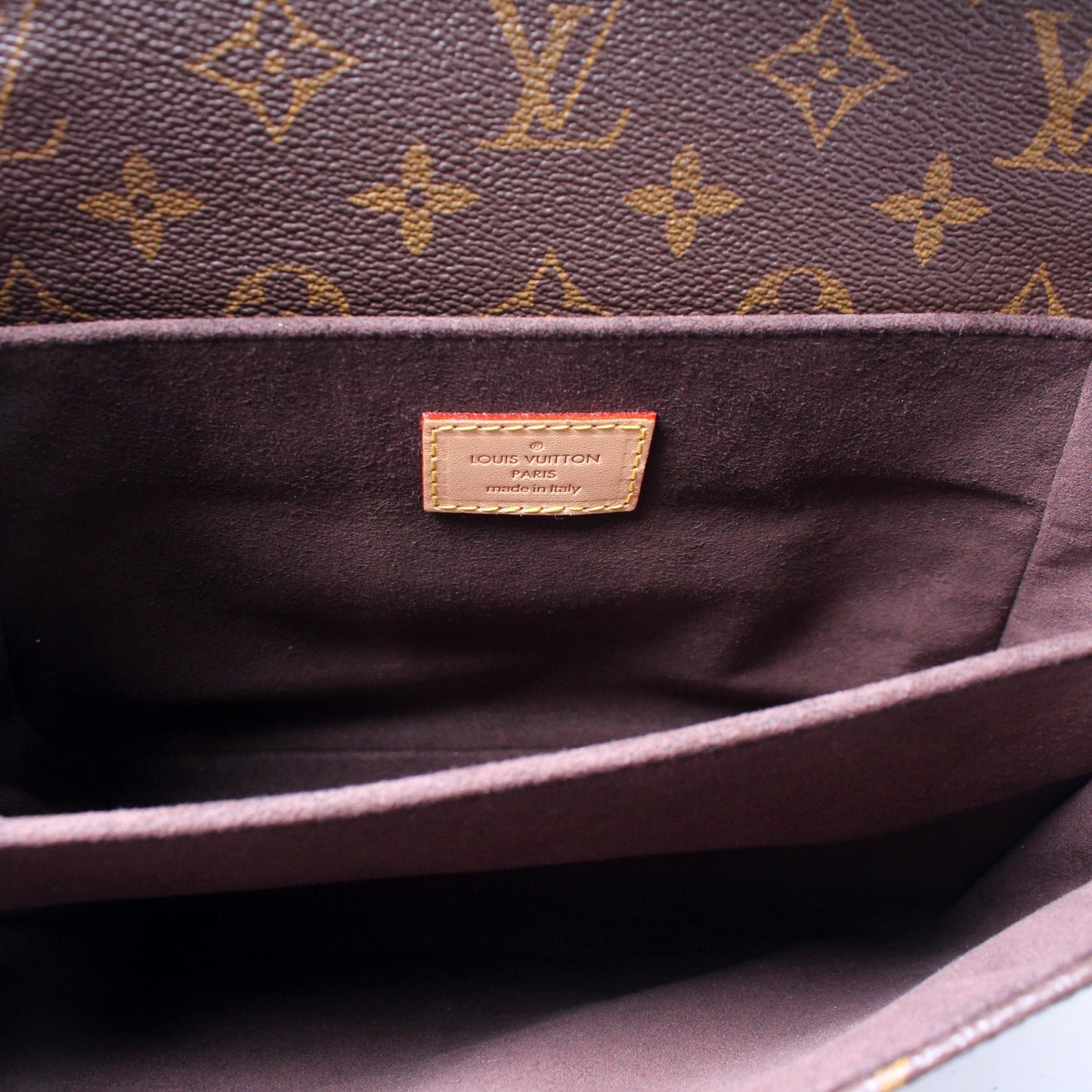 Pochette Metis Monogram