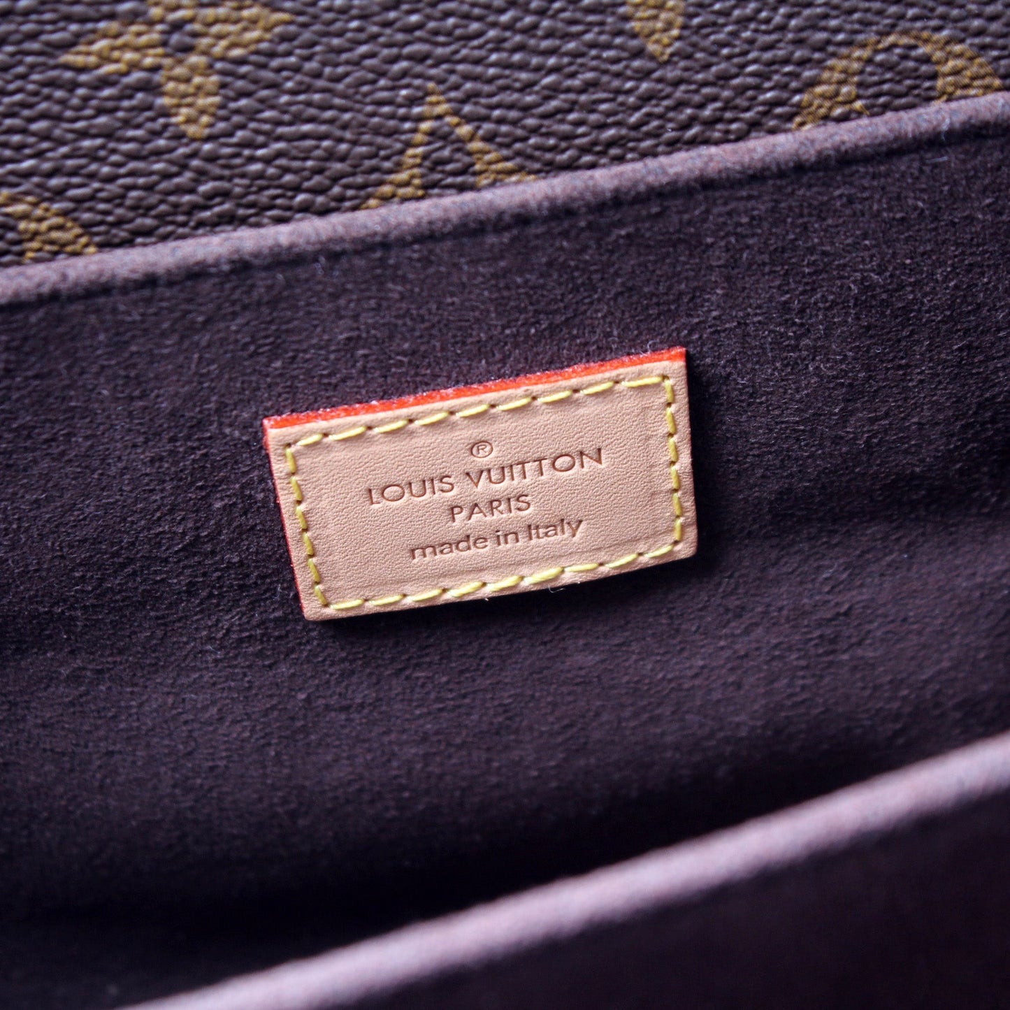 Pochette Metis Monogram