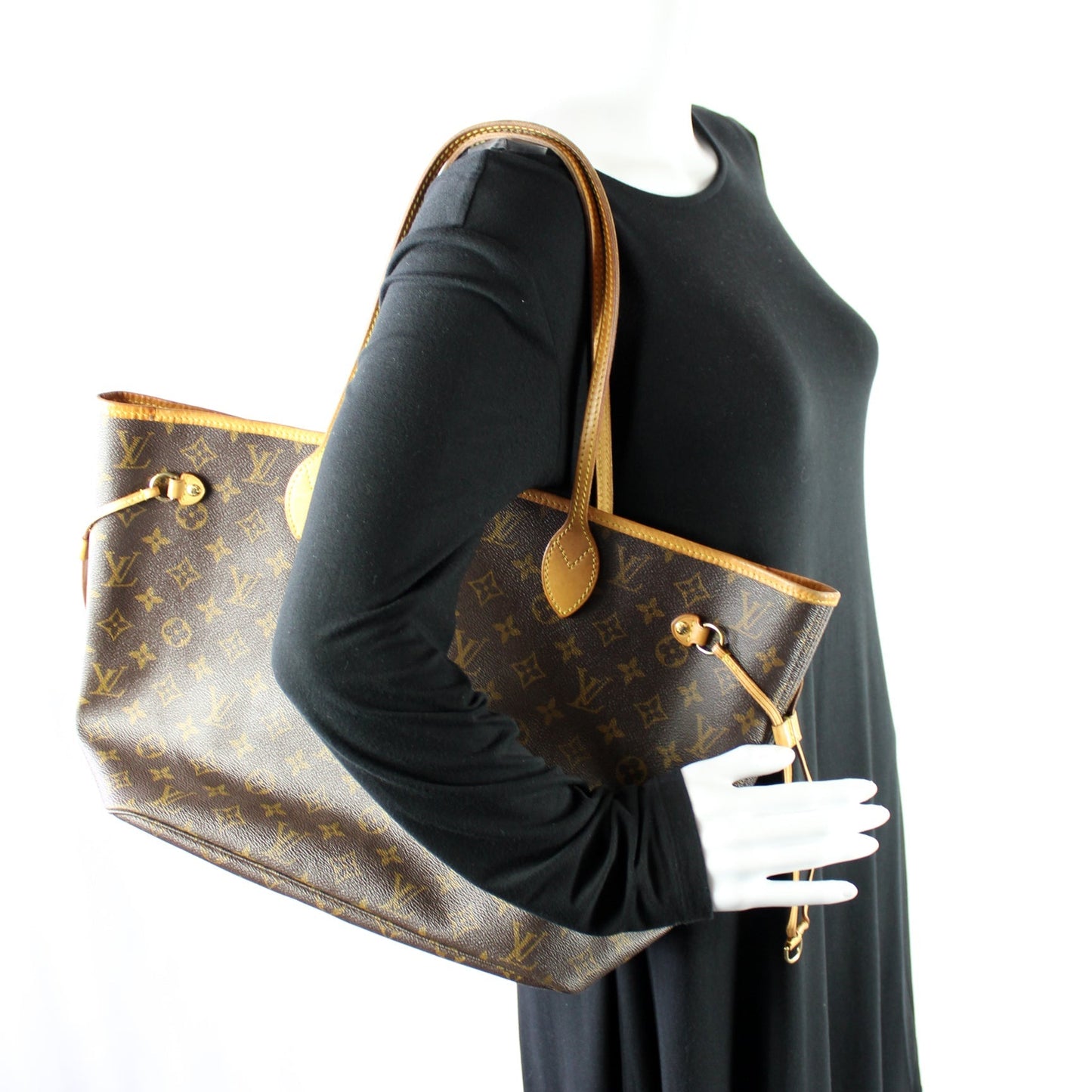 Neverfull MM Monogram