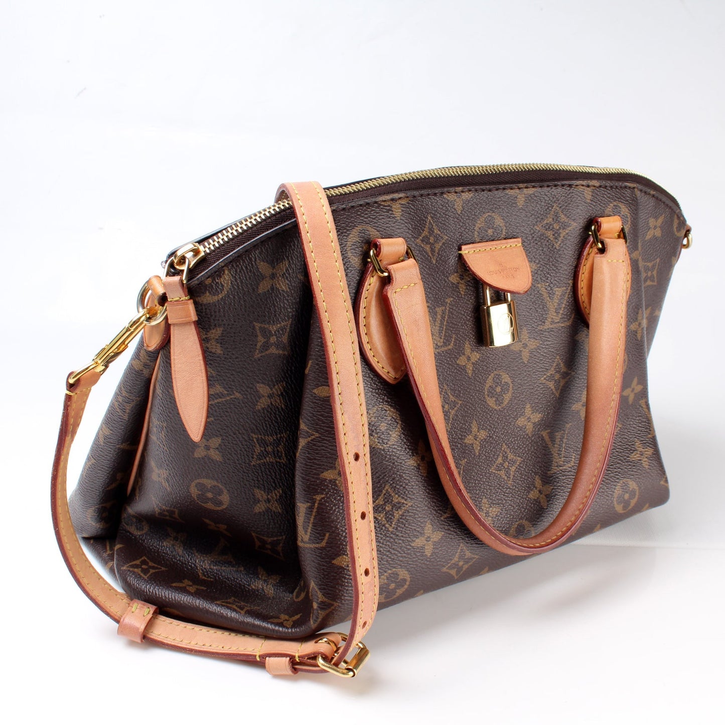 Rivoli NM MM Monogram