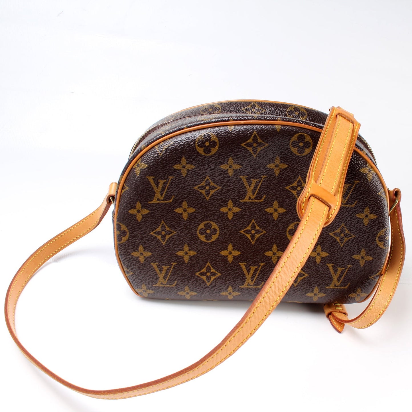 Blois Crossbody Monogram
