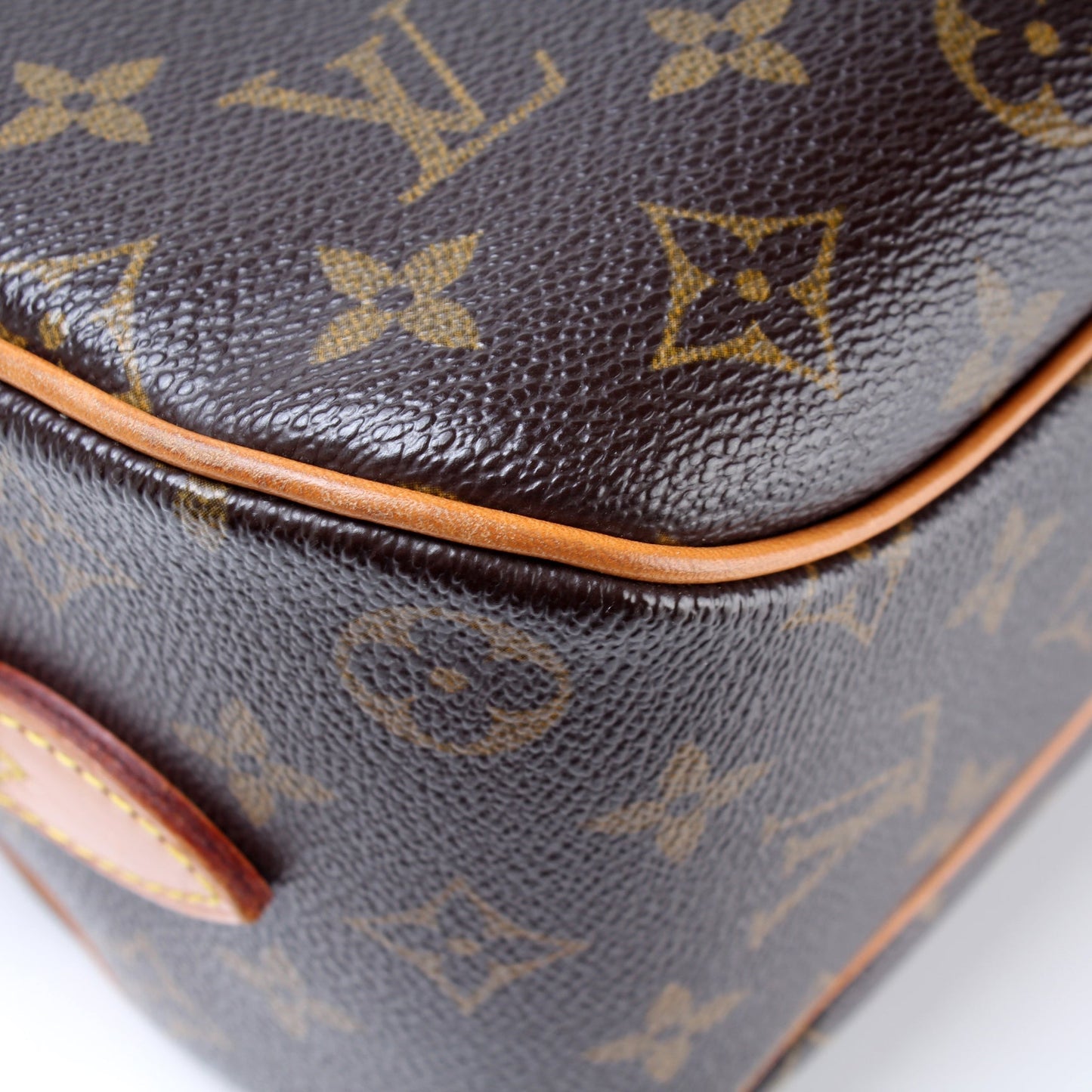 Blois Crossbody Monogram