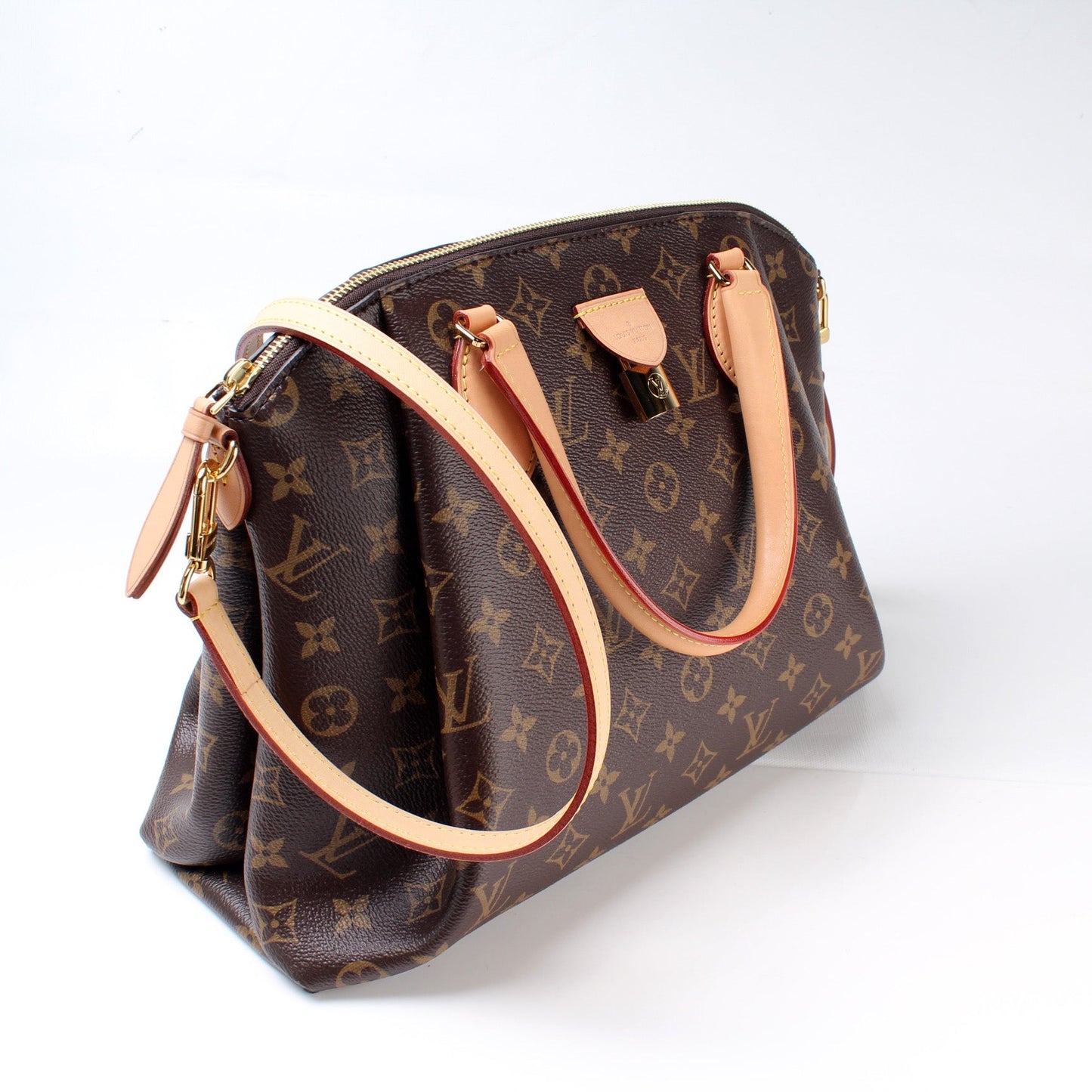 Rivoli MM NM Monogram