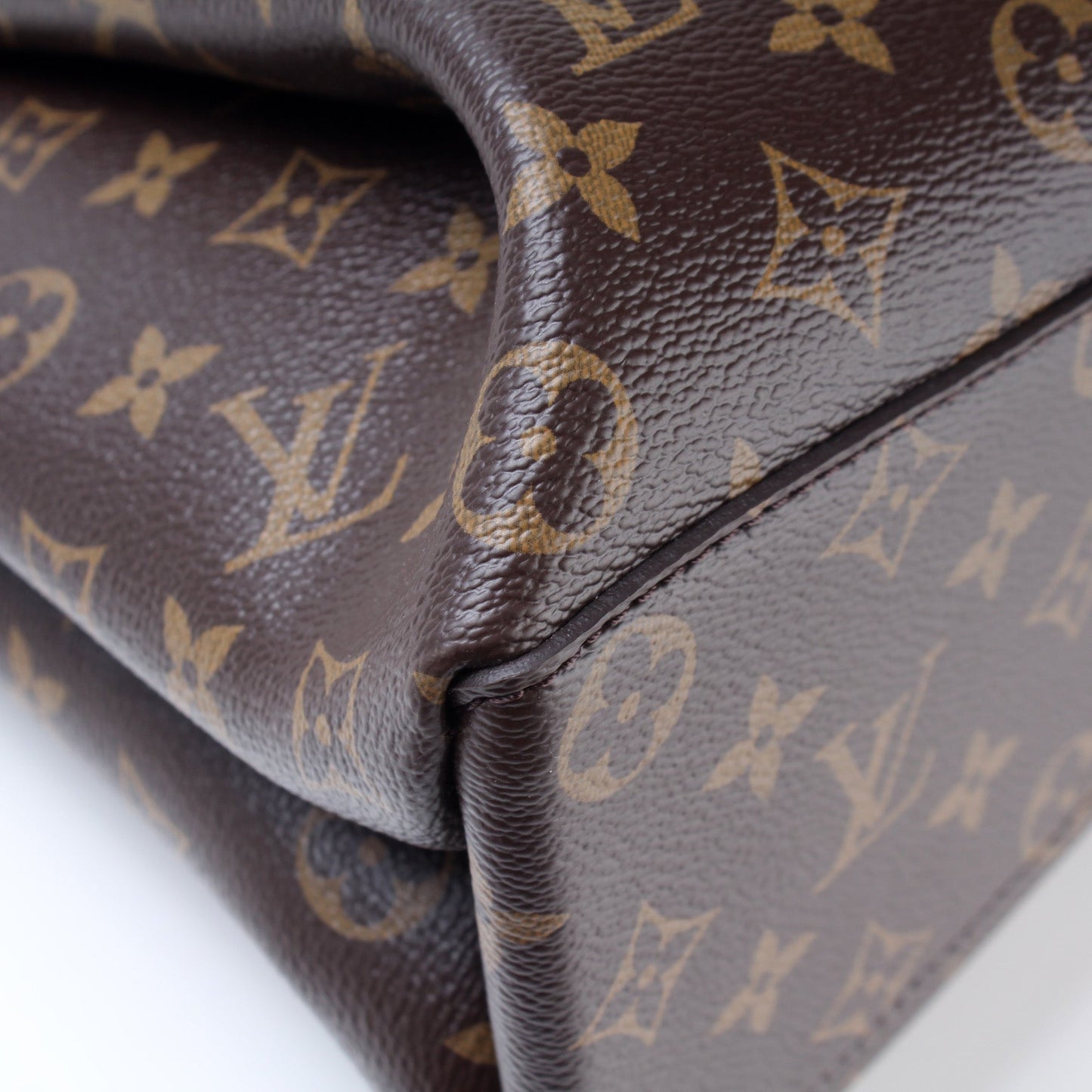 Rivoli MM NM Monogram