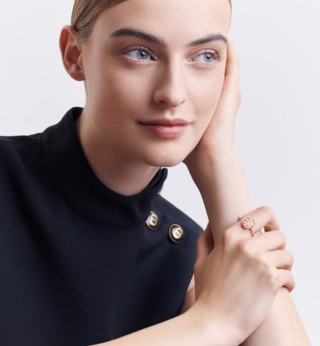 Rose Des Vents Ring • Pink Gold and Diamonds