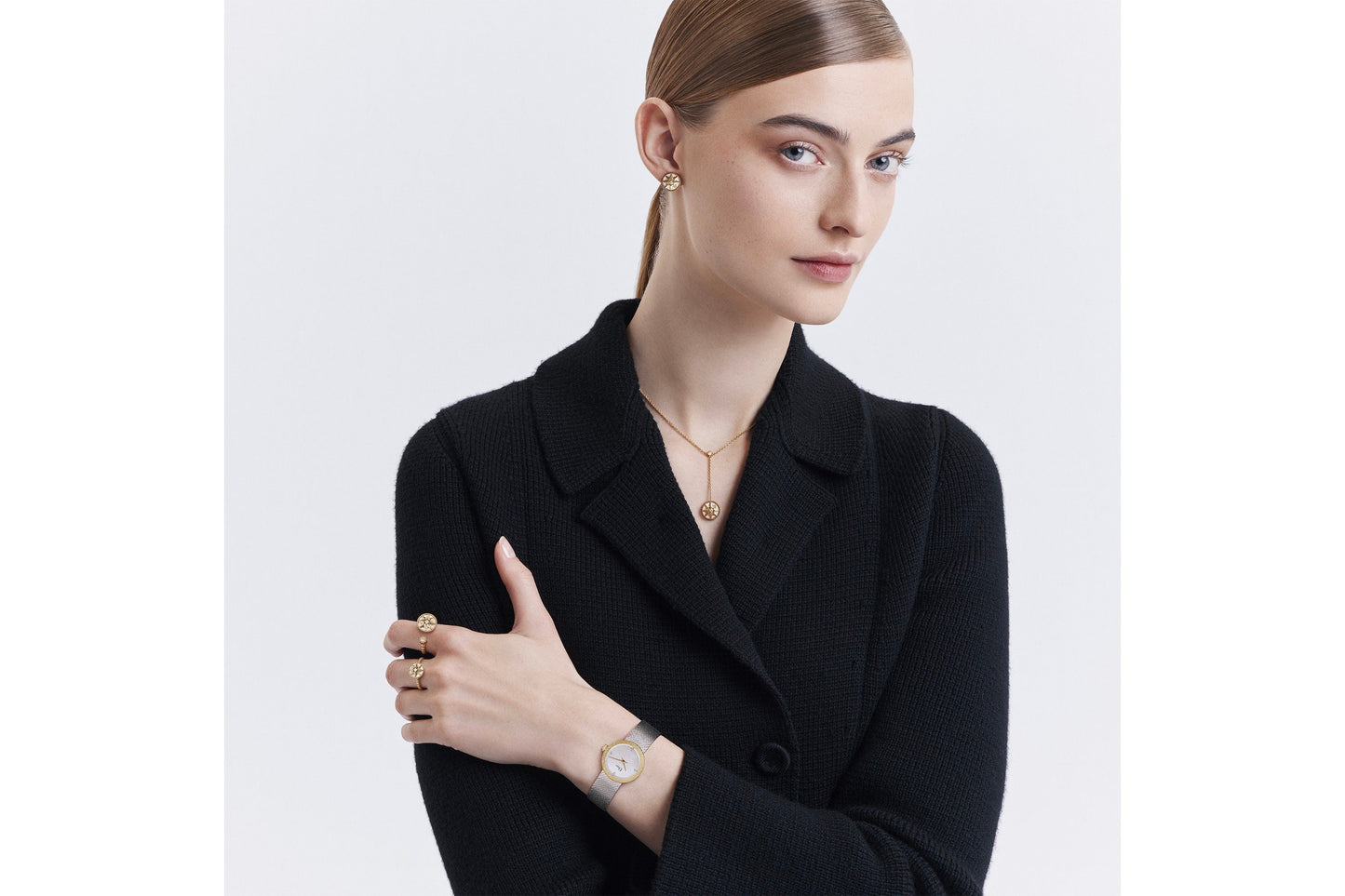 Rose Des Vents Necklace • Yellow Gold, Diamonds and Mother-of-Pearl