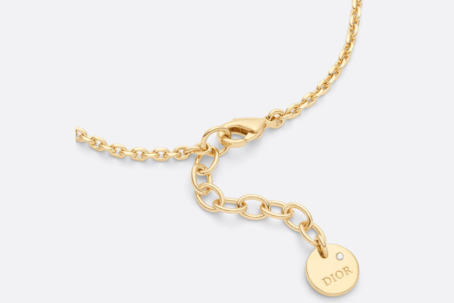 Petit CD Bracelet • Gold-Finish Metal with a White Resin Pearl