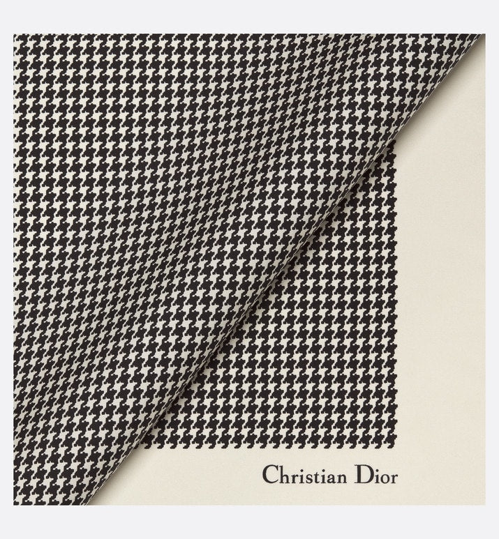 30 Montaigne 90 Square Scarf • Ivory and Black Silk Twill