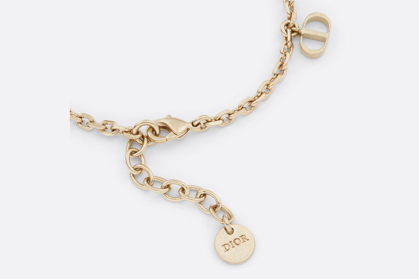 Plan de Paris Bracelet • Gold-Finish Metal and White Resin Pearls