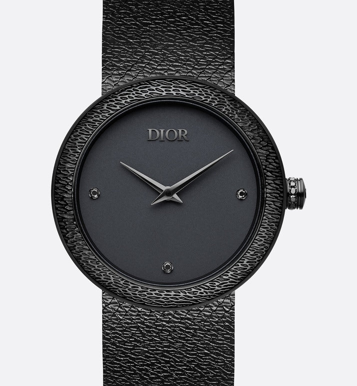 La D de Dior Black Ultramatte • Ø 34 mm, Black Ultramatte Steel and Black Diamonds