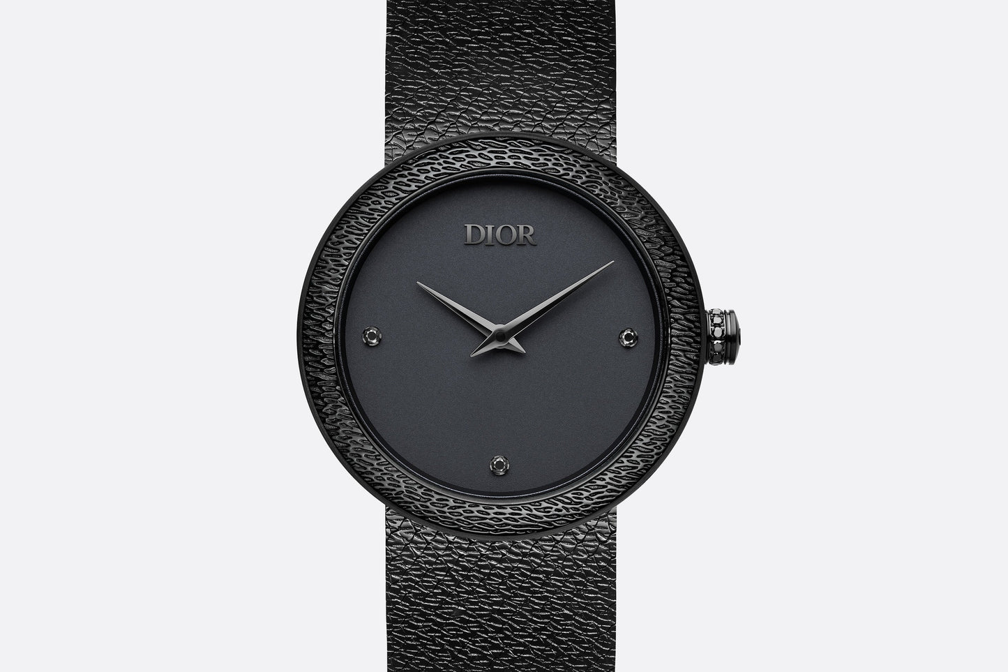 La D de Dior Black Ultramatte • Ø 34 mm, Black Ultramatte Steel and Black Diamonds