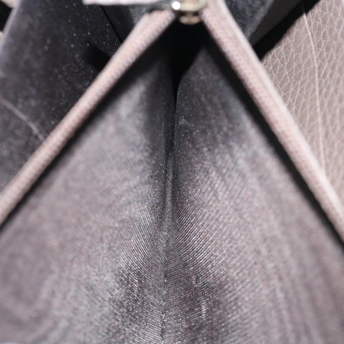 Gucci Grey Leather Wallet  ()