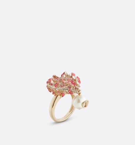 Le Cœur des Papillons Ring • Gold-Finish Metal with Red Lacquer and a White Resin Pearl