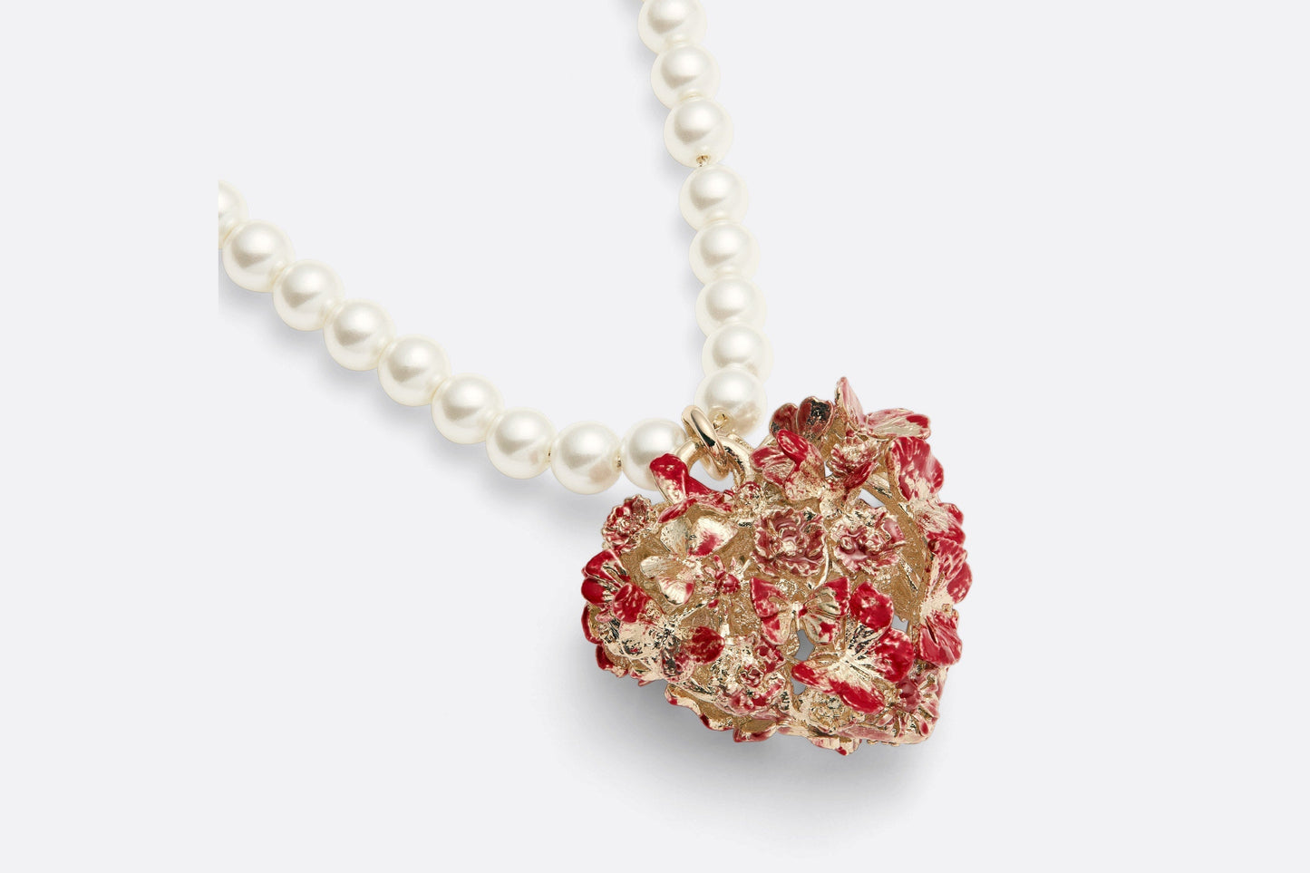 Le Cœur des Papillons Necklace • Gold-Finish Metal with White Resin Pearls and Red Lacquer