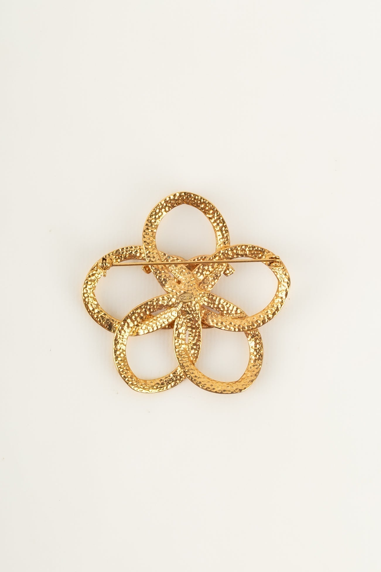 Broche fleur Chanel Printemps 1996