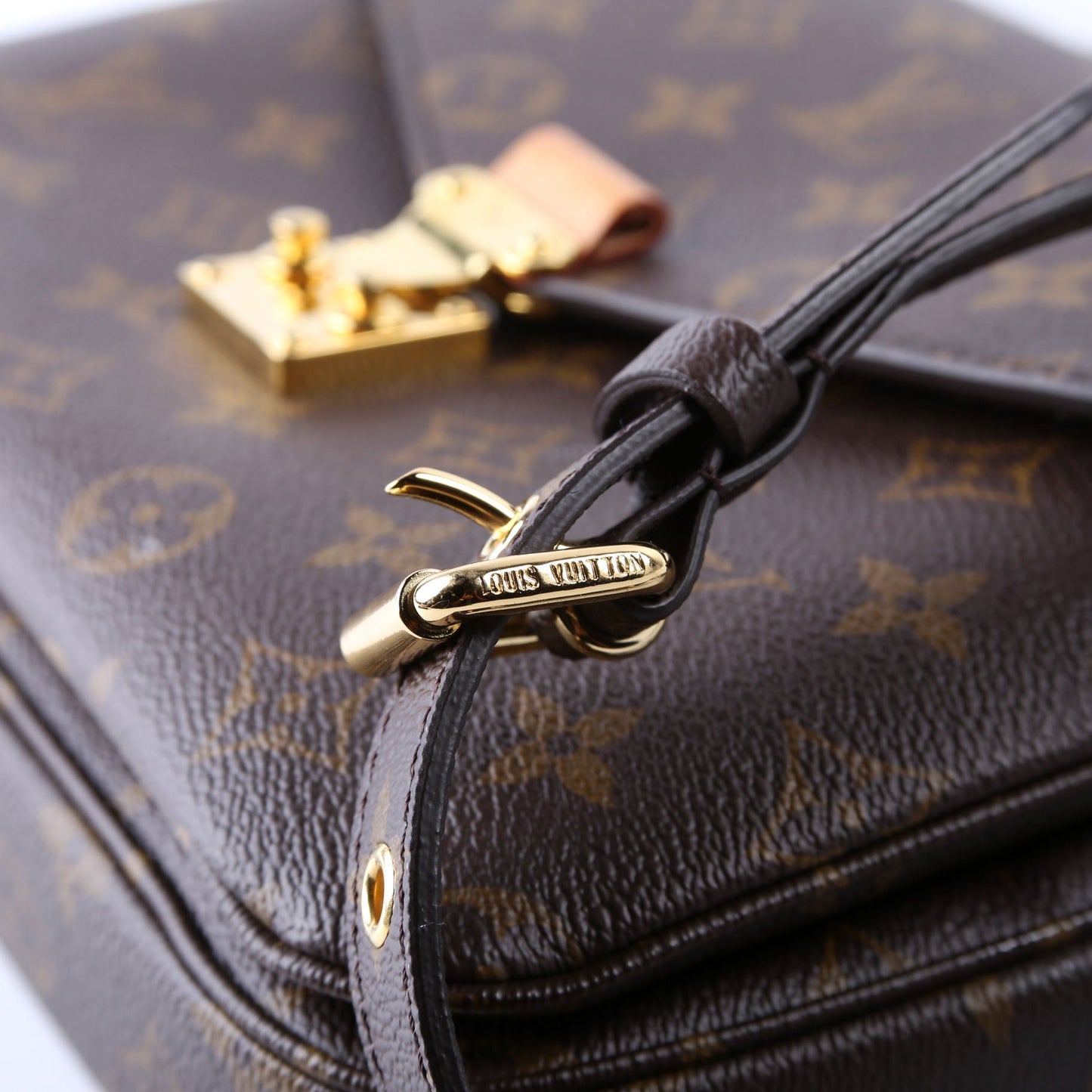 Pochette Metis Monogram