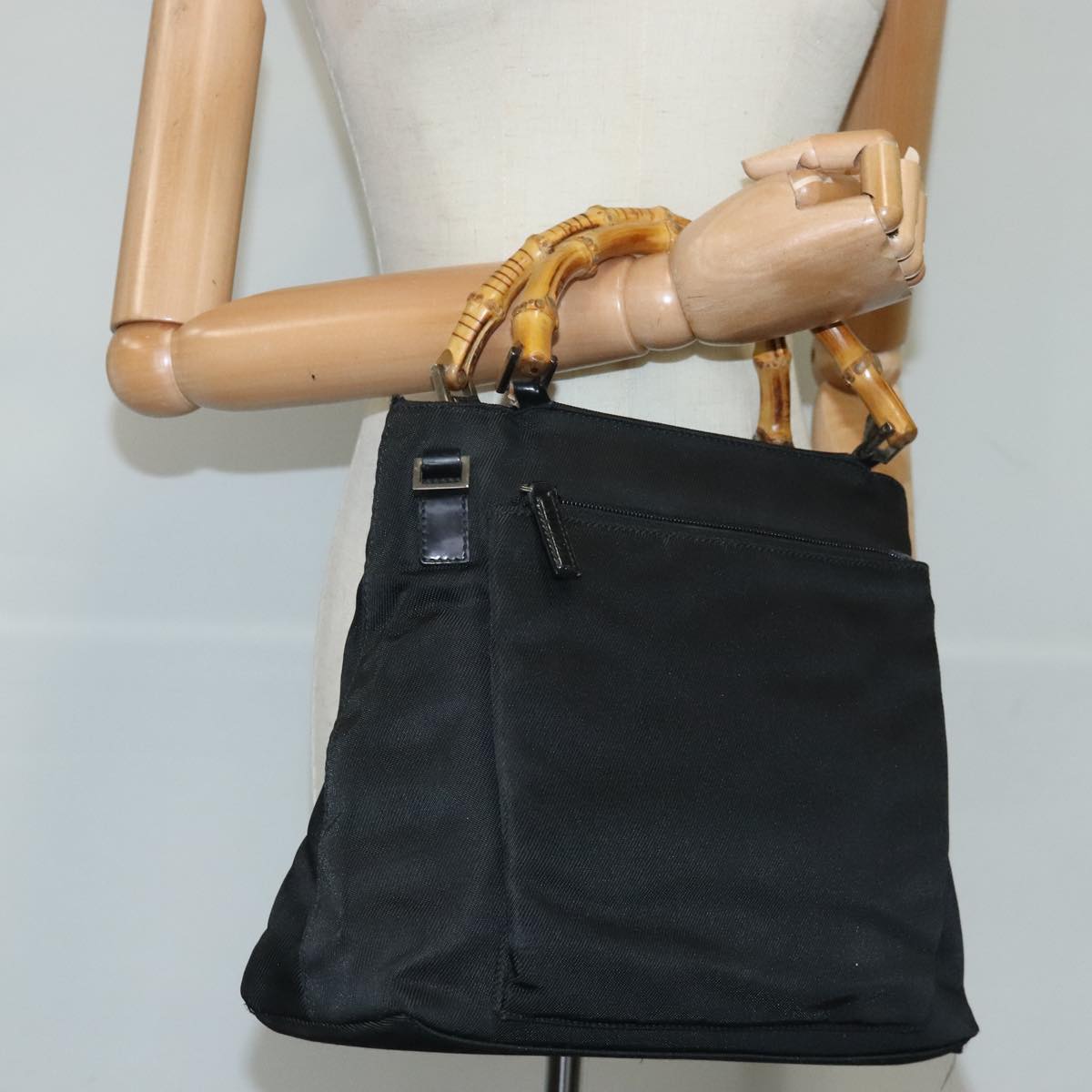 Gucci Bamboo Black Synthetic Handbag ()
