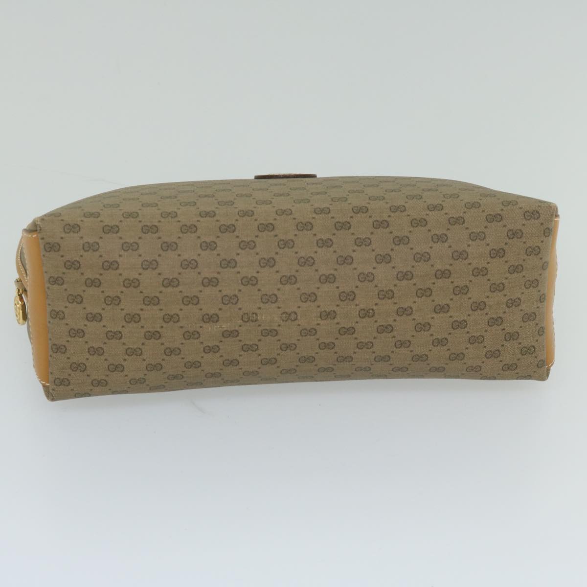 Gucci Beige Canvas Clutch Bag ()