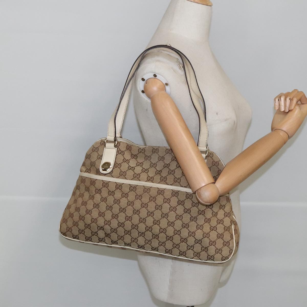 Gucci Beige Canvas Tote Bag ()