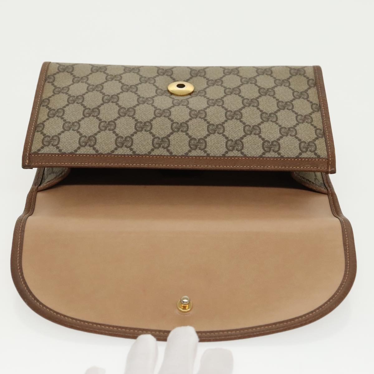 Gucci Gg Supreme Brown Canvas Clutch Bag ()