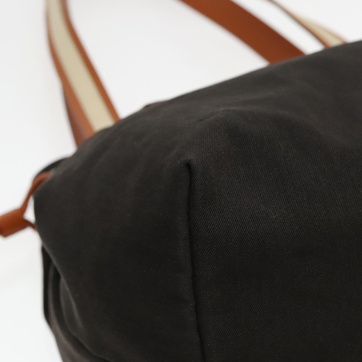 Gucci Khaki Canvas Tote Bag ()