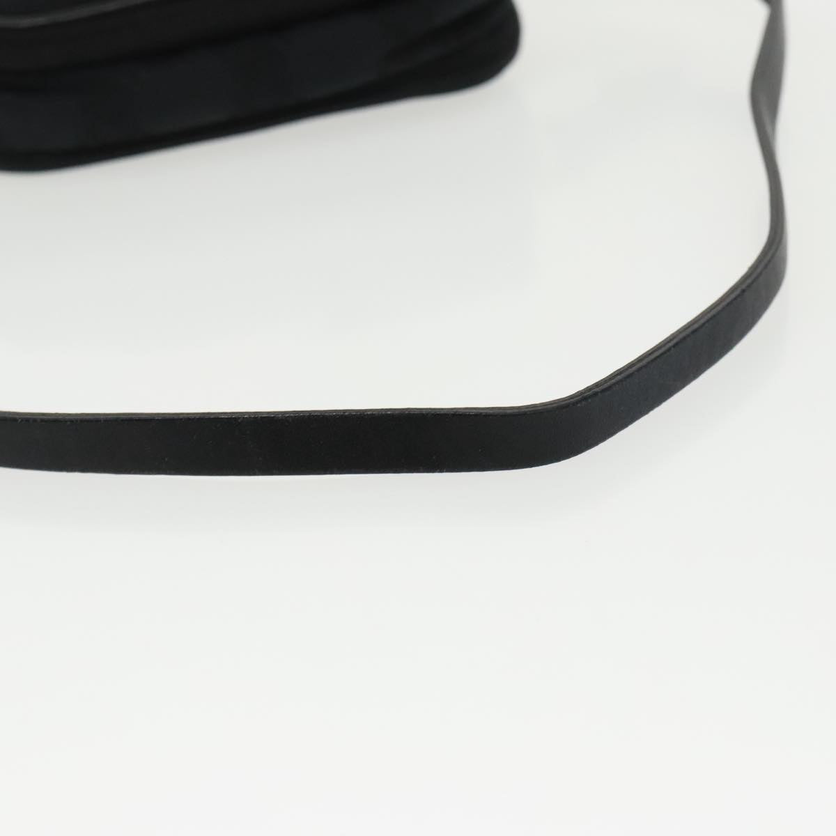 Gucci Black Canvas Shoulder Bag ()