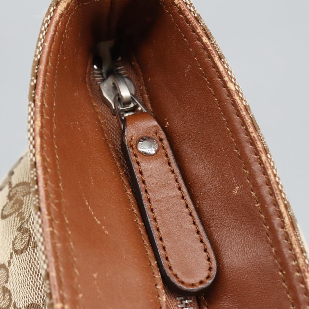 Gucci Beige Canvas Tote Bag ()